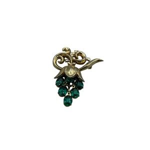 VTG Trifari Pat Pending Green Rhinestone Alfred Philippe Grape Cluster Brooch